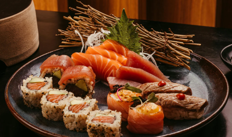 The Art of Plating Sushi: Presentation Tips from the Pros