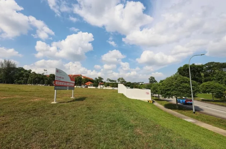 Why do people keep looking at this place lately